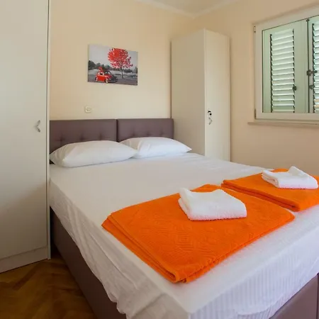 Apartman Slave Apartment *